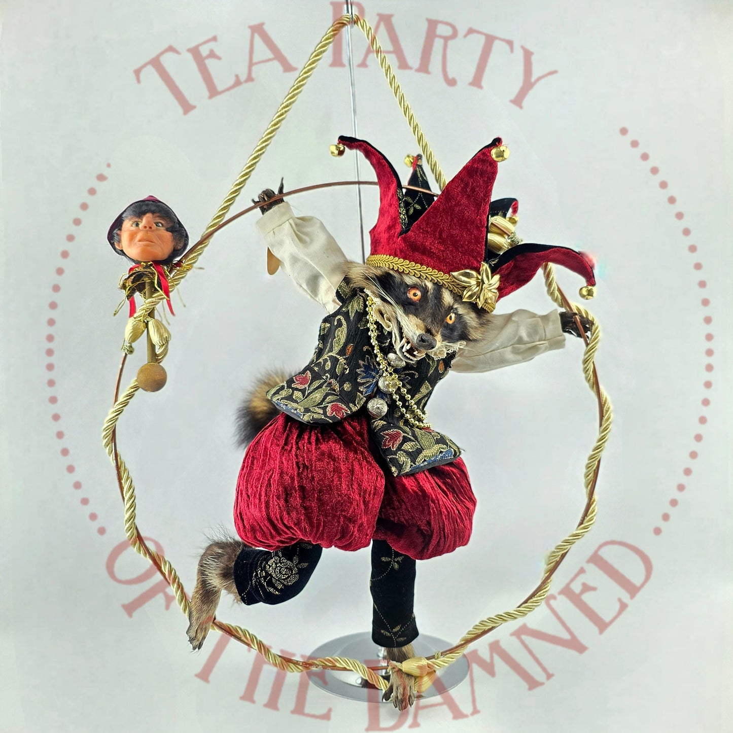 Upoon A Raccoon In Pantaloons